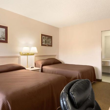 Thriftlodge Calgary North Εξωτερικό φωτογραφία