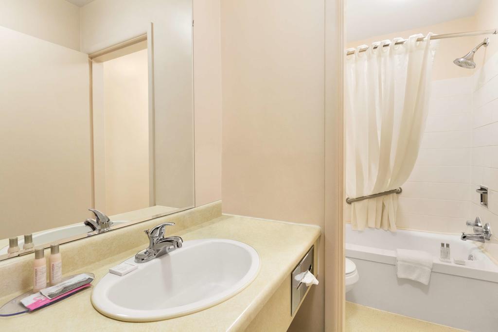 Thriftlodge Calgary North Εξωτερικό φωτογραφία